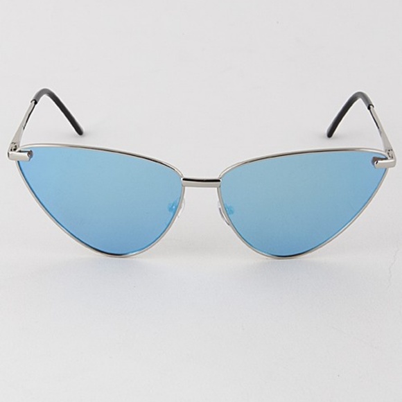 Purple Cat Eye Mirrored Sunglasses - Picture 5 of 8